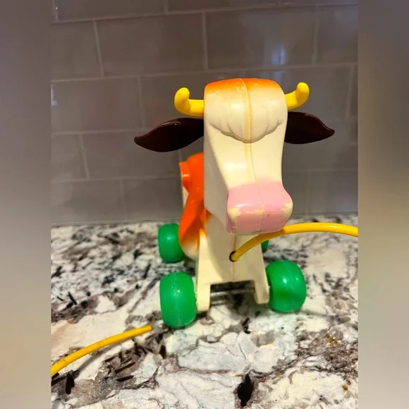 Vintage Fisher Price 1972 Vintage Molly Moo Cow Pull Toy, fisher price cow toy - Picture 3 of 6